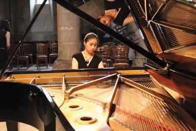 Pianist Phuong Nghi Pham will be a featured performer at the June 27 Rising Stars benefit performance in Ashmont Hill.